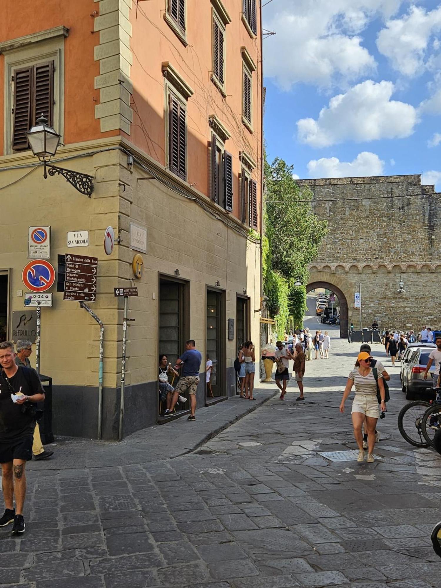Apartamento Charming House In San Niccolo Florencia Exterior foto
